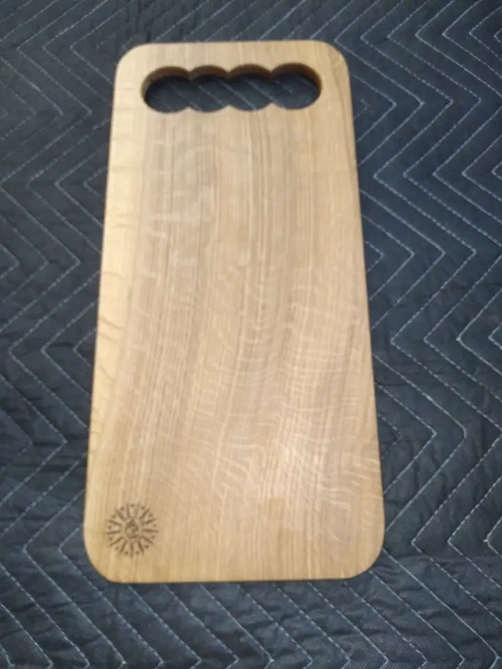 Handcrafted Serving Board – Quarter-Sawn White Oak 1